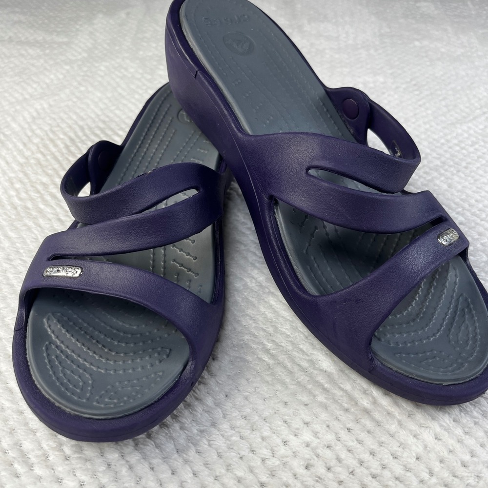 Crocs Patricia Purple Wedge Sandals Womens 9 Multi Strap Slip On Shoes 10386